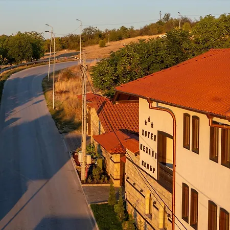 招待所 хотел-механа кедър