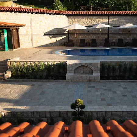 招待所 хотел-механа кедър 阿巴纳西