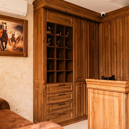 хотел-механа кедър 招待所 3*