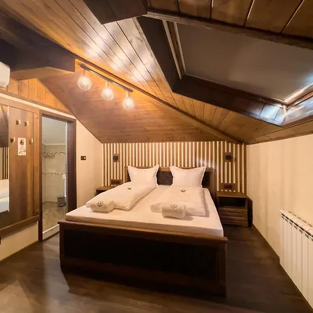 招待所 хотел-механа кедър 3*