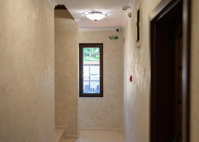 хотел-механа кедър